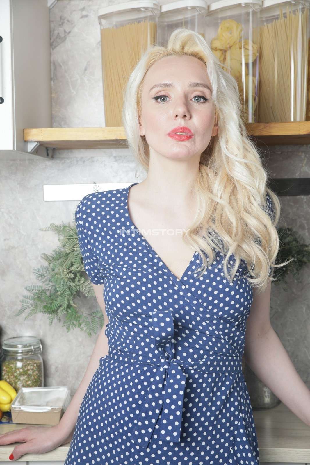 Шлюха Люда